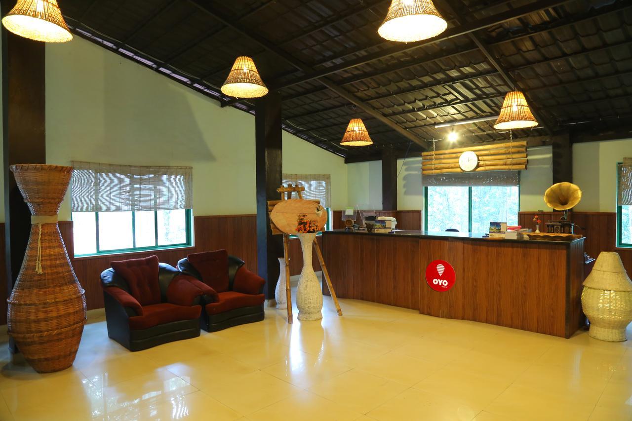 Oyo 4651 Woodpecker Resort Munnar Exterior foto